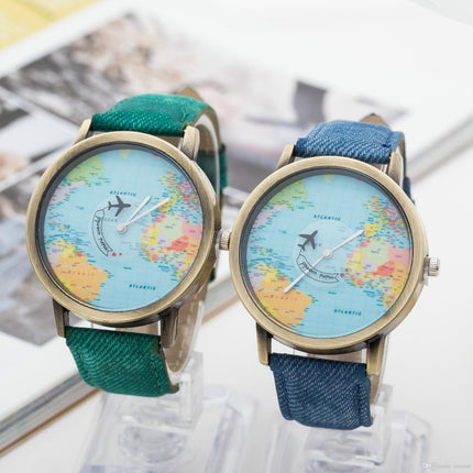 Reloj Con Mapa Mundo Y Avión Giratorio Unisex