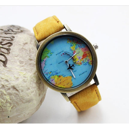 Reloj Con Mapa Mundo Y Avión Giratorio Unisex