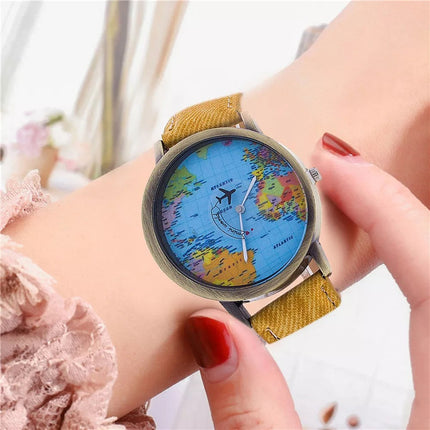 Reloj Con Mapa Mundo Y Avión Giratorio Unisex