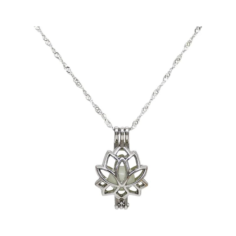 Collar Cadena Colgante Flor De Loto Fluorescente Verde