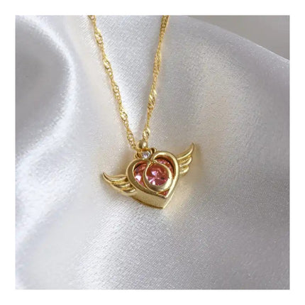 Collar De Dama Dorado Con Diseño De Corazón Con Alas Acero Dorado